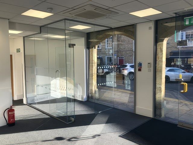 images/estate-agents/slider/eatate-agent-refurbishment-1-kireth-ai.jpeg